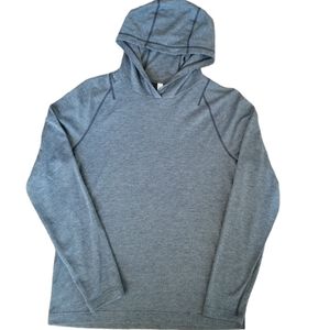 Lululemon Mens Pullover with hood. Size Larege